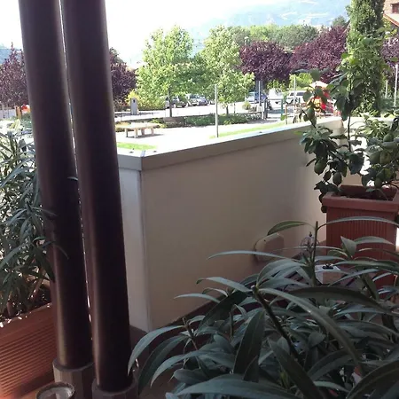 Apartment Home White Laives